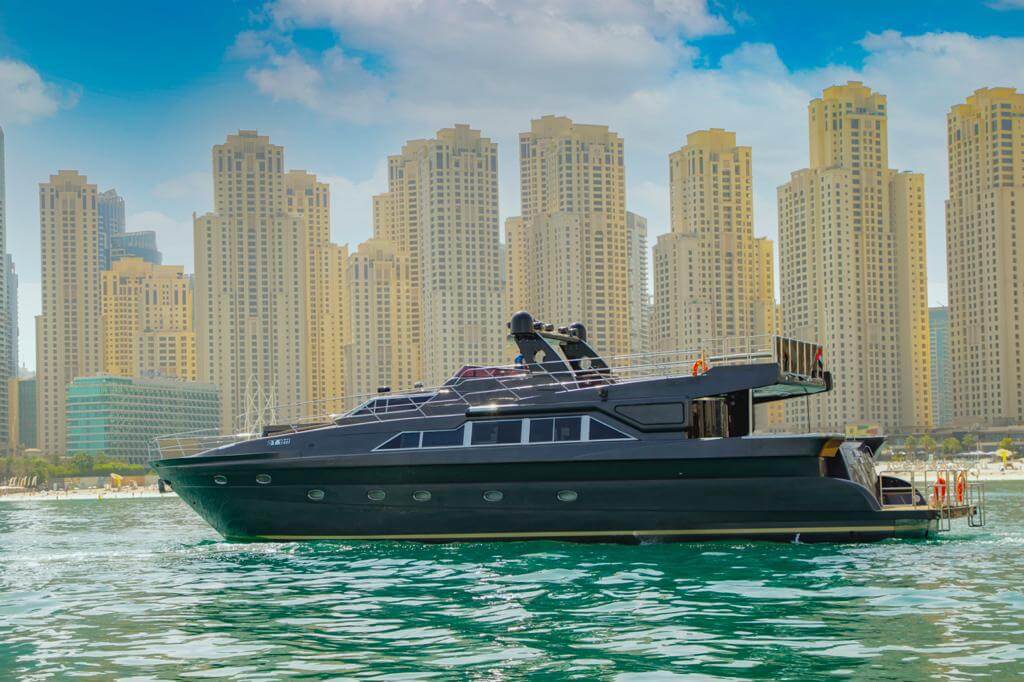 95FT WITH JACUZZI