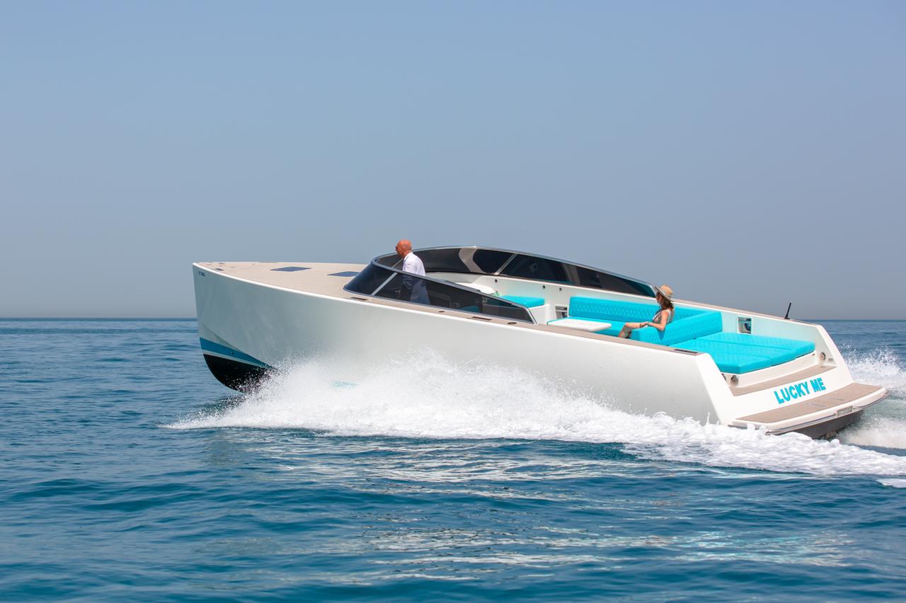 48FT VIP